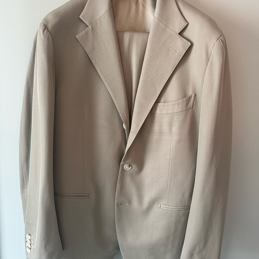 Suitsupply Light Beige Single-Breasted suit